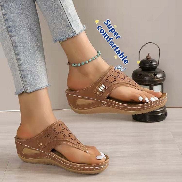 European And American Flip-flops Women's Non Slip Outdoor Wedge Flip-flops