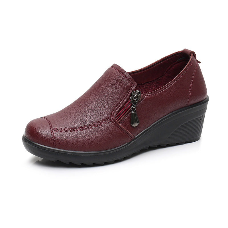 Elderly Women's Wedge Leather Shoes