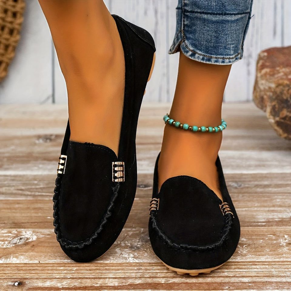 Women’s Loafers with Metallic Detail. 👞✨