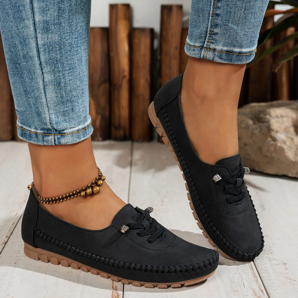 Women’s Comfortable Lace-Up British-Style Loafers