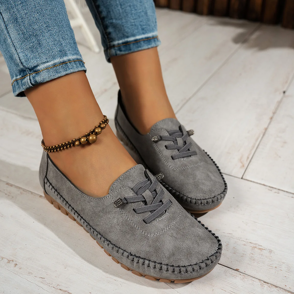 Women’s Comfortable Lace-Up British-Style Loafers
