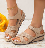 Retro Casual Flower Line ShapedWomen's Slope Heel Sandals