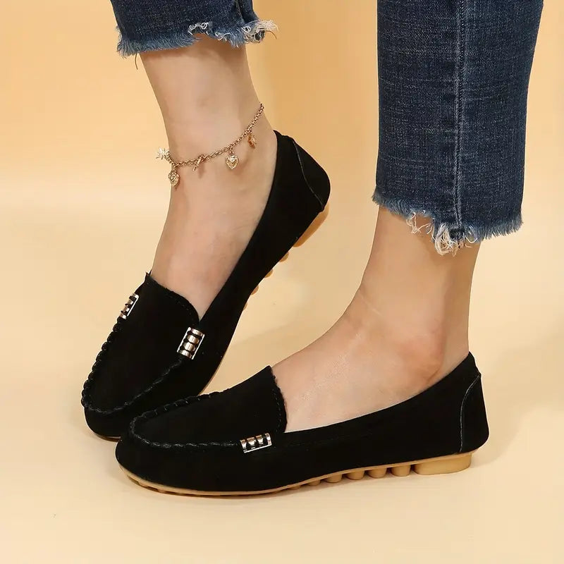 Women’s Loafers with Metallic Detail. 👞✨