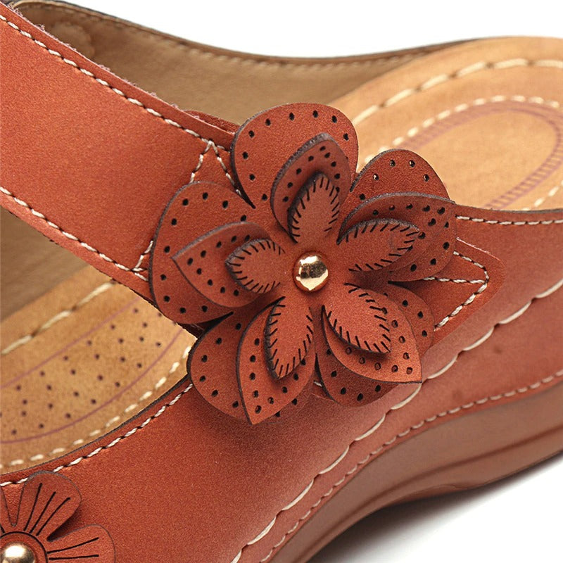 Floral sandals for women